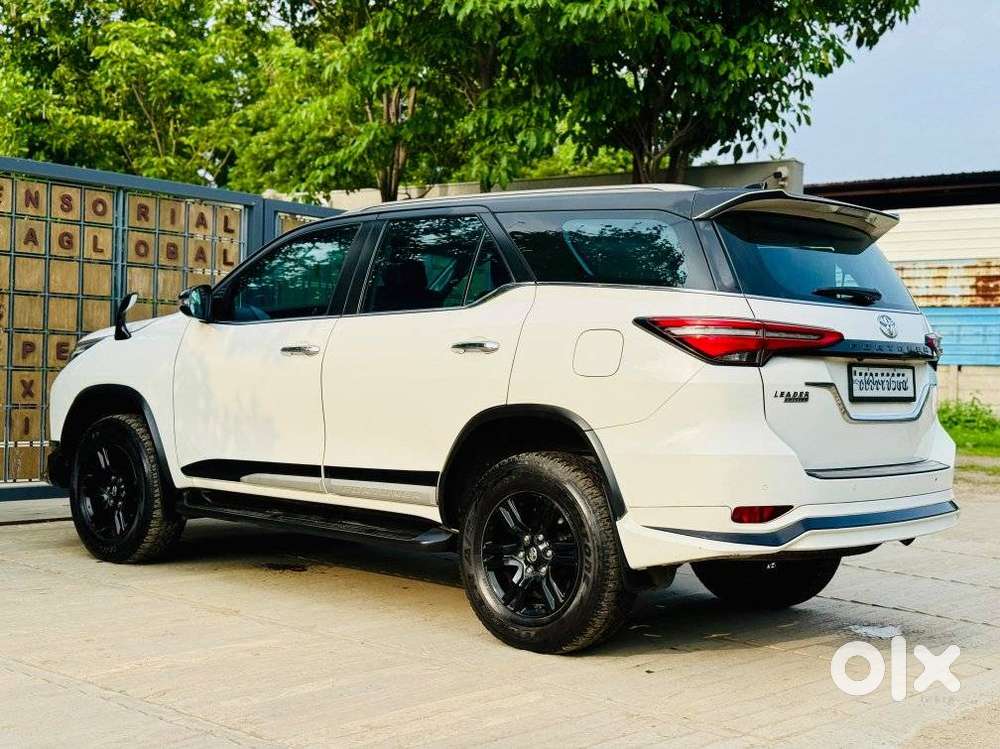 Toyota Fortuner Leader Edition (at), 2025, Diesel