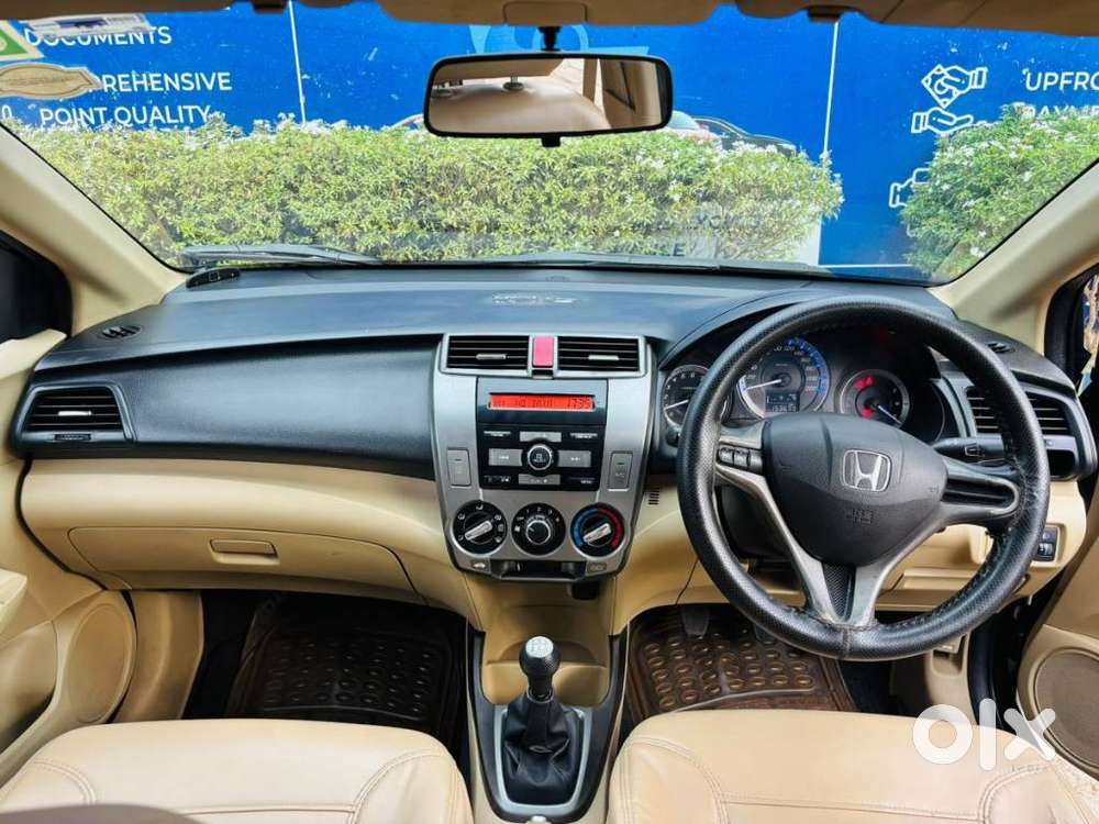 Honda City V Mt, 2013, Petrol
