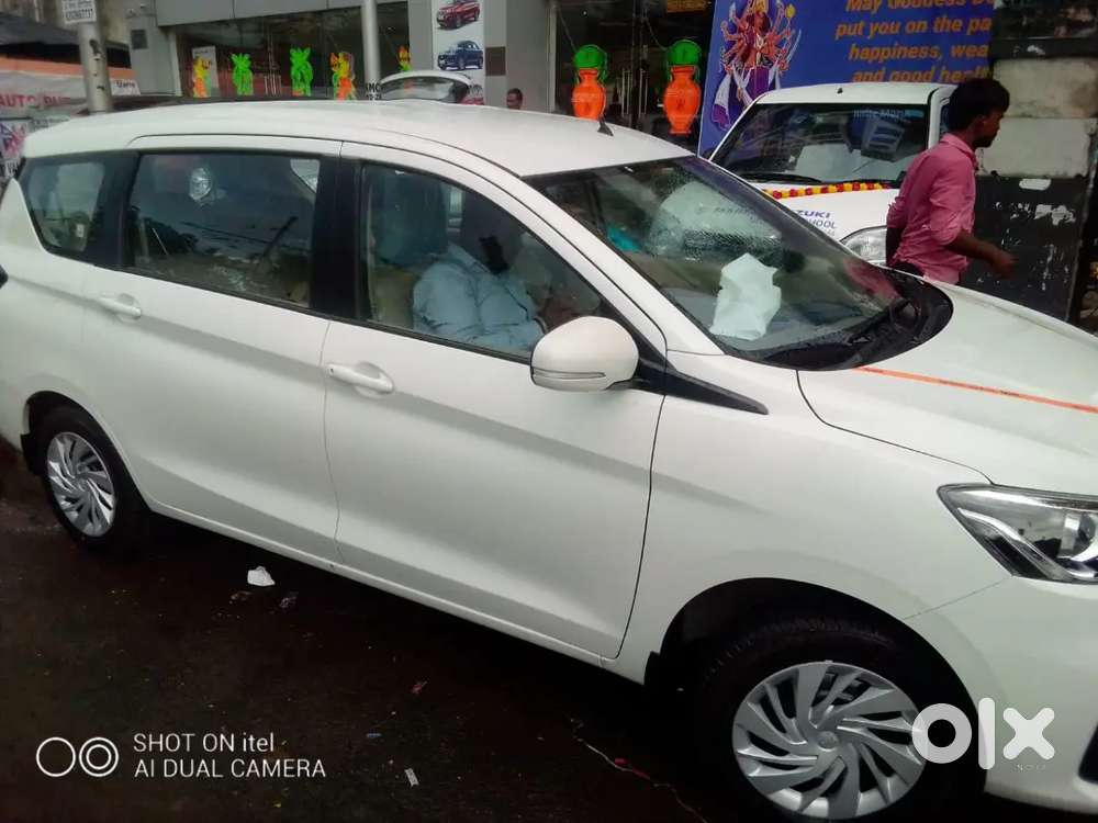 Maruti Suzuki Ertiga  Well Maintained Petrol+cng Car