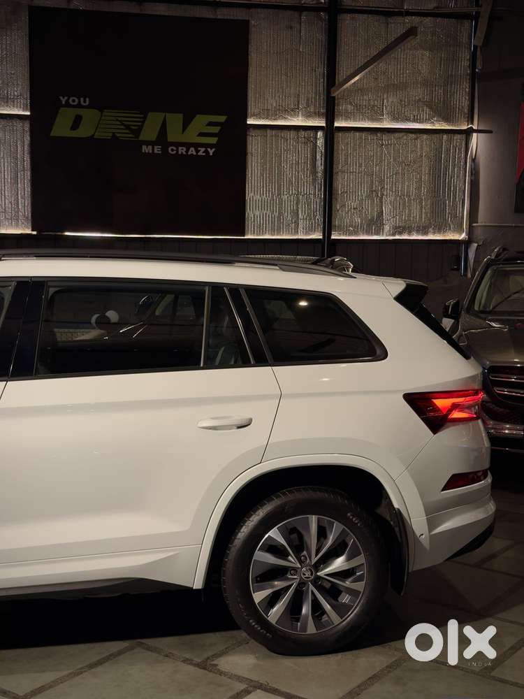 Skoda Kodiaq 2.0 Sportline Tsi Dsg, 2023, Petrol