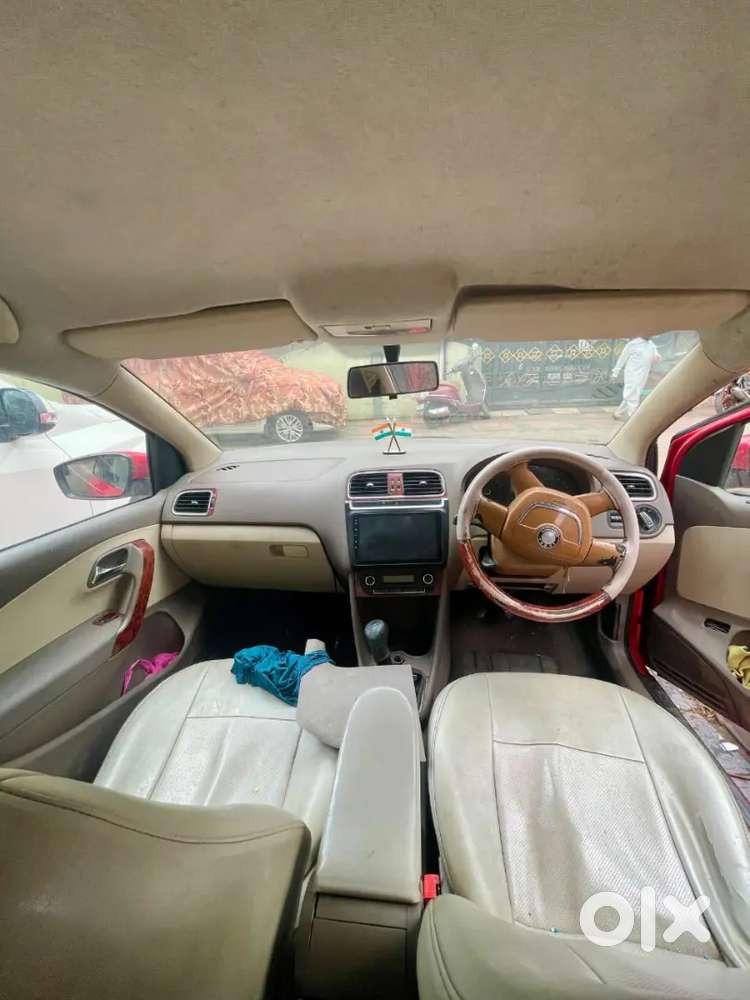 Skoda Rapid Elegance 2013