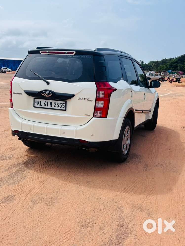 Mahindra Xuv500 2017 Diesel 72000 Km Driven