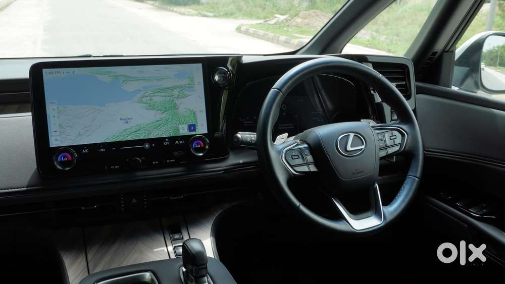 Lexus Lm 350h 4 Str Ultra Luxury, 2024, Petrol
