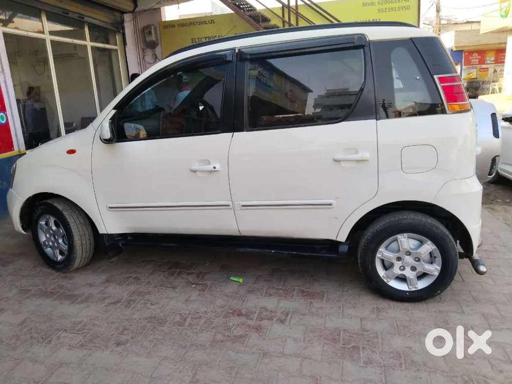 Mahindra Quanto C8, 2013, Diesel