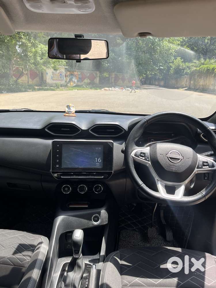 Nissan Magnite 1.0 Xv Premium Turbo Cvt (o), 2022, Petrol