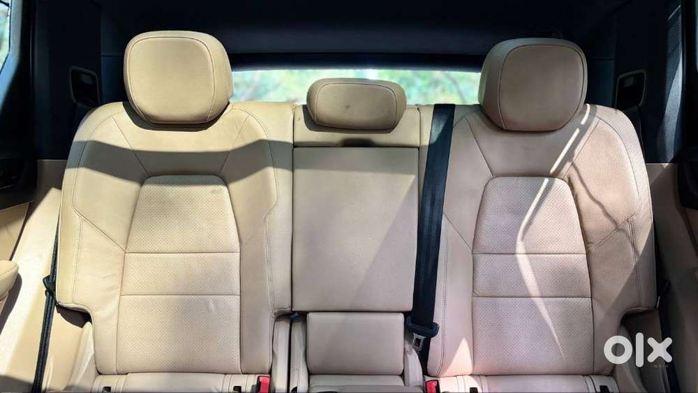 Porsche Cayenne Base, 2019, Petrol