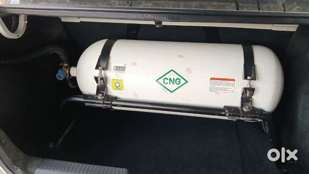 Maruti Suzuki Dzire 1.2 Vxi, 2024, Cng & Hybrids