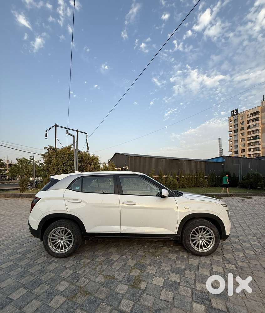 Hyundai Creta 1.5 Ex Petrol, 2023, Petrol