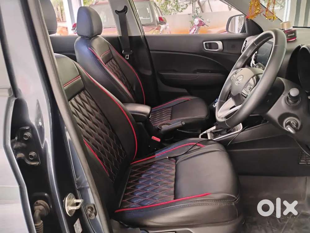 Hyundai Venue 2021 Diesel 82000 Km Driven