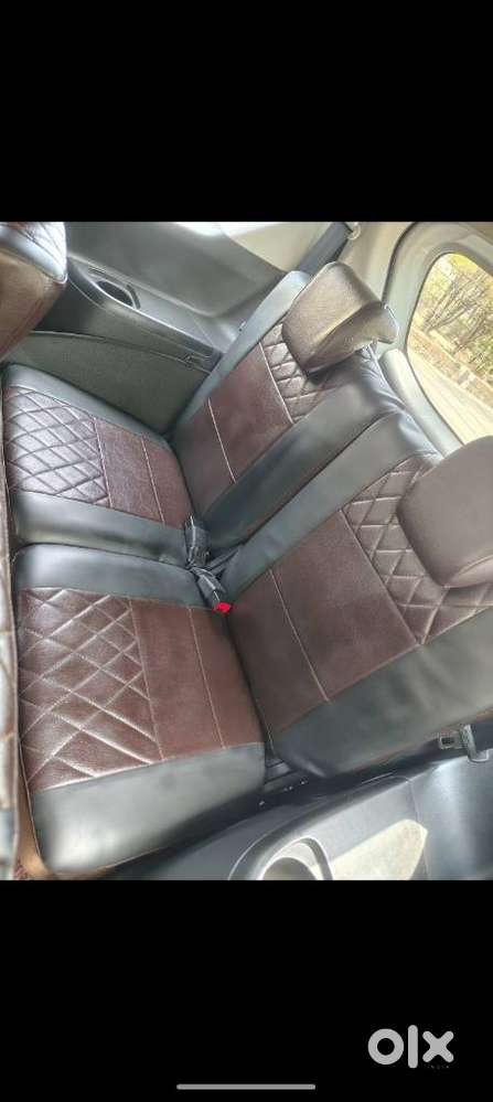 Maruti Suzuki Xl6 1.5 Zeta Mt, 2025, Petrol