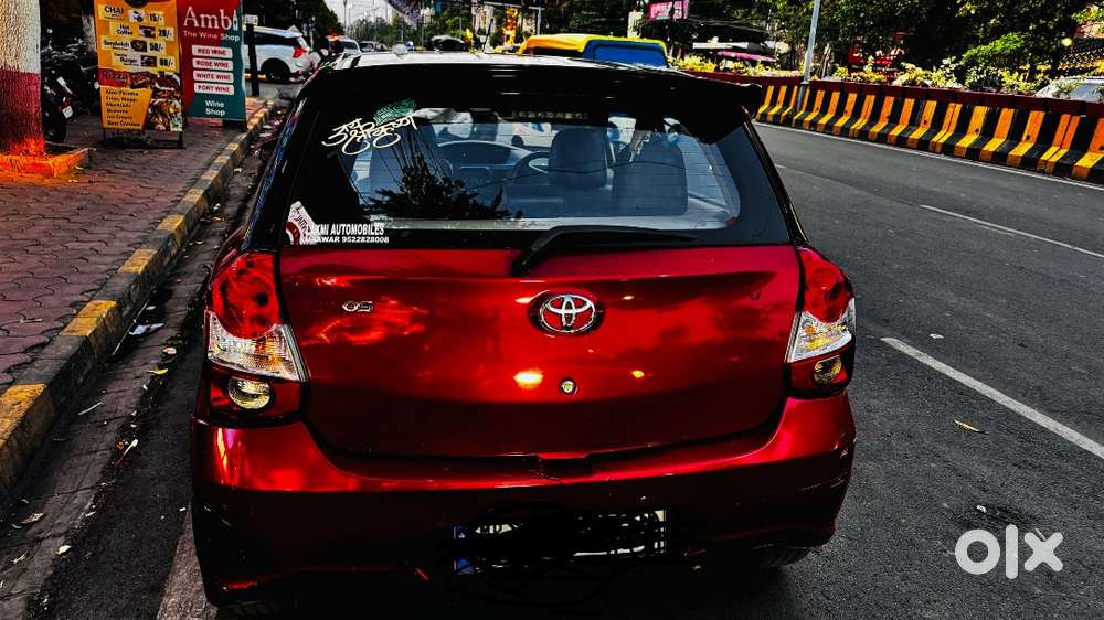 Toyota Etios Liva 2017 Petrol Well Maintained