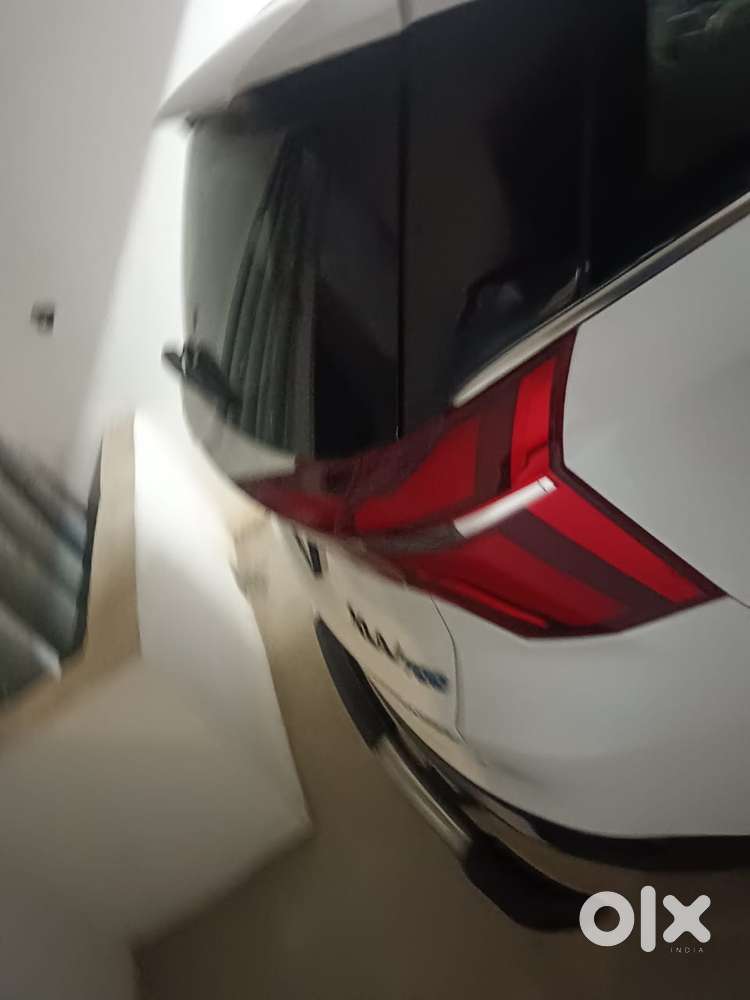 Xuv 700 Top Model Well Maintained