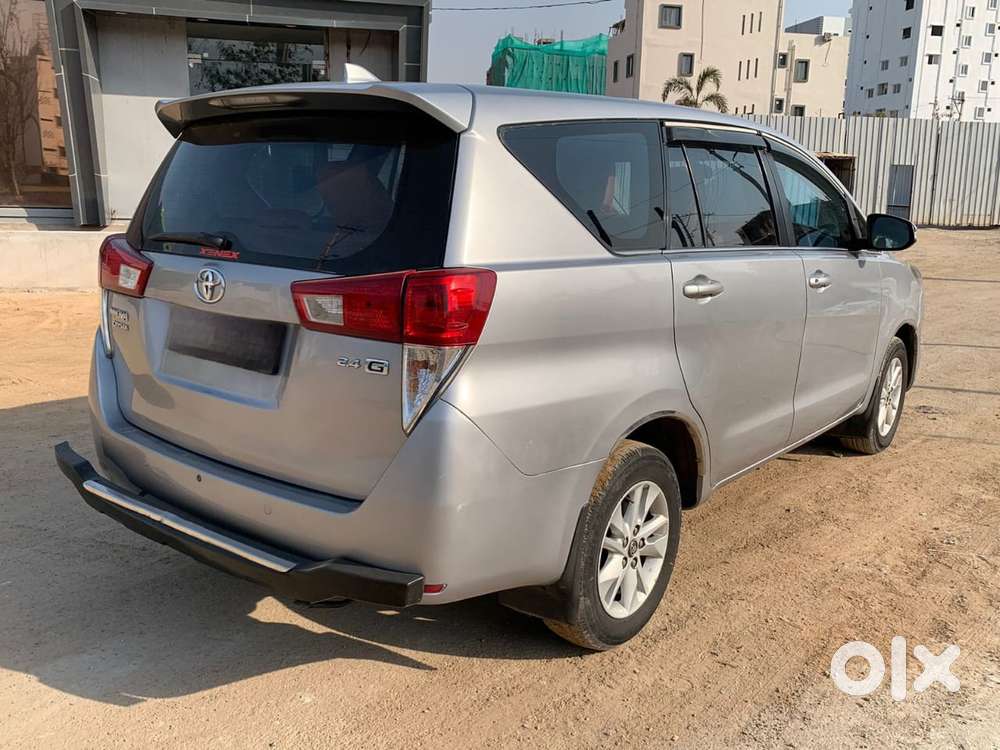 Toyota Innova Crysta 2.4 G Mt 8s, 2017, Diesel