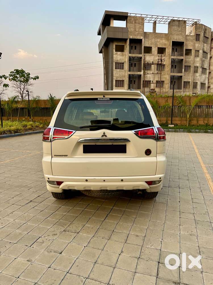 Mitsubishi Pajero Sport Anniversary Edition, 2014, Diesel