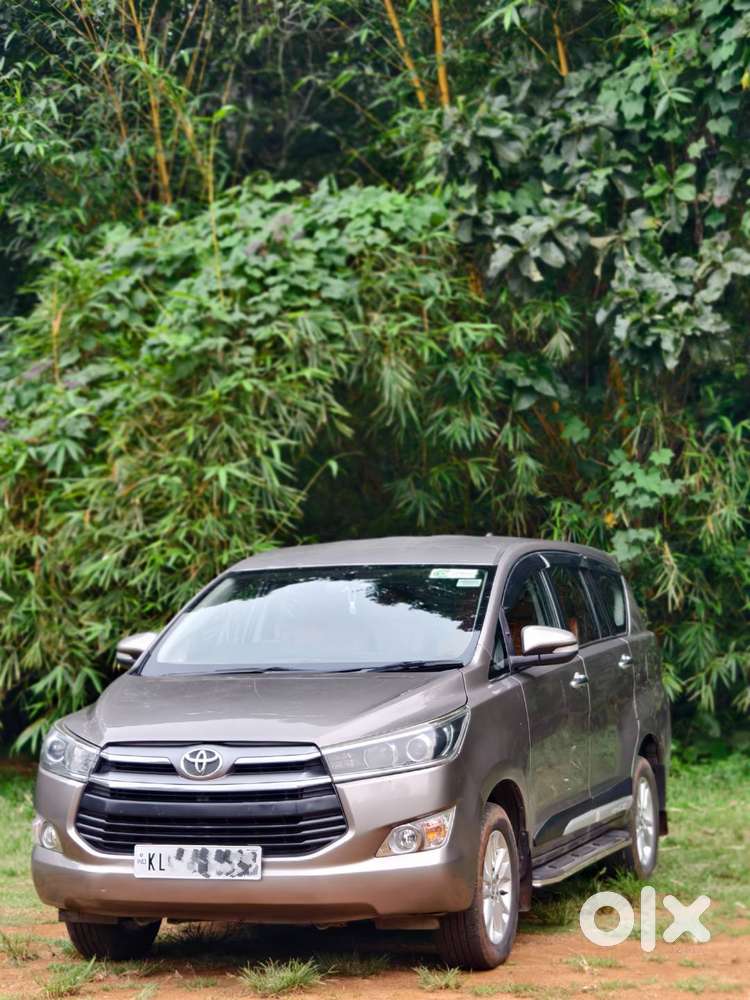 Toyota Innova Crysta 2017