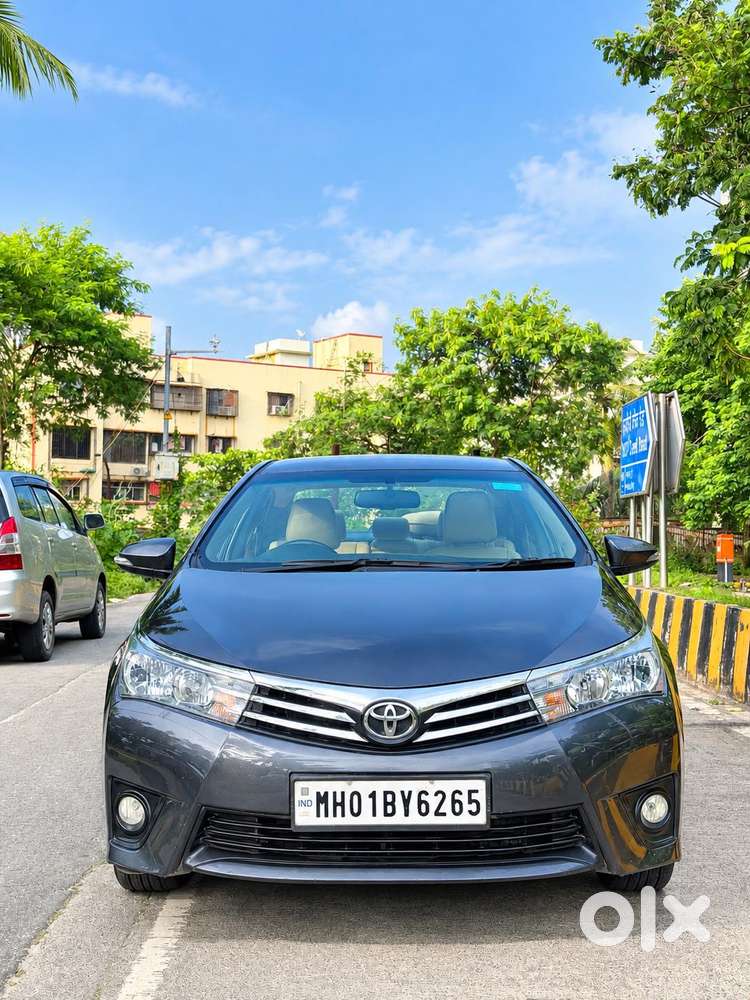 Toyota Corolla Altis G At, 2015, Petrol