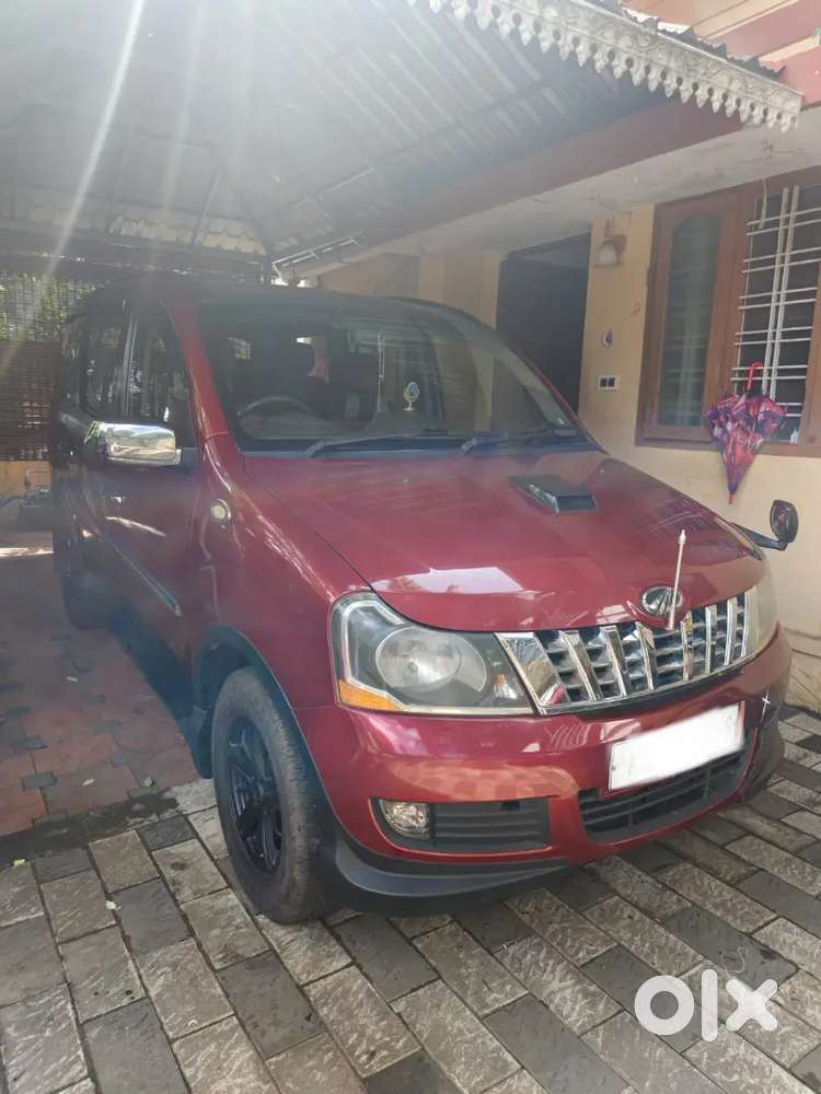 Clean Mahindra Xylo Diesel 2012 Model