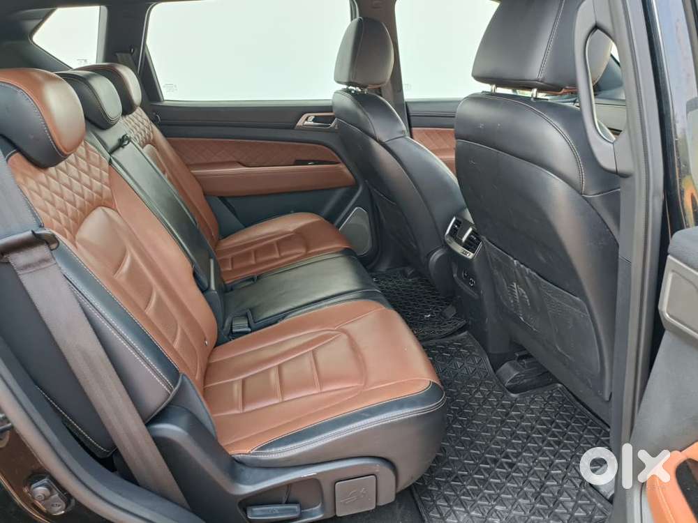 Mahindra Alturas G4 2022 Diesel Good Condition