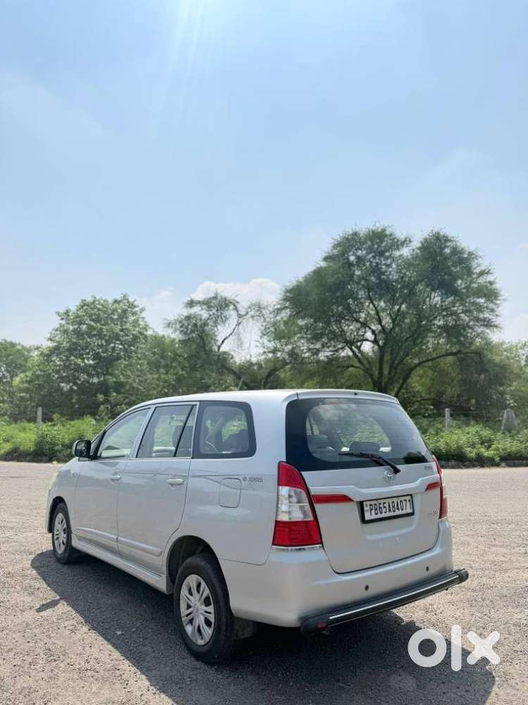Toyota Innova 2.5 Gx 7 Seater Limited Edition, 2014, Diesel