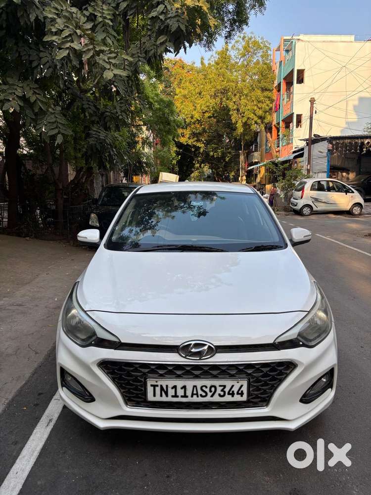 Hyundai Elite I20 Sportz (o) 1.2 Mt, 2020, Petrol