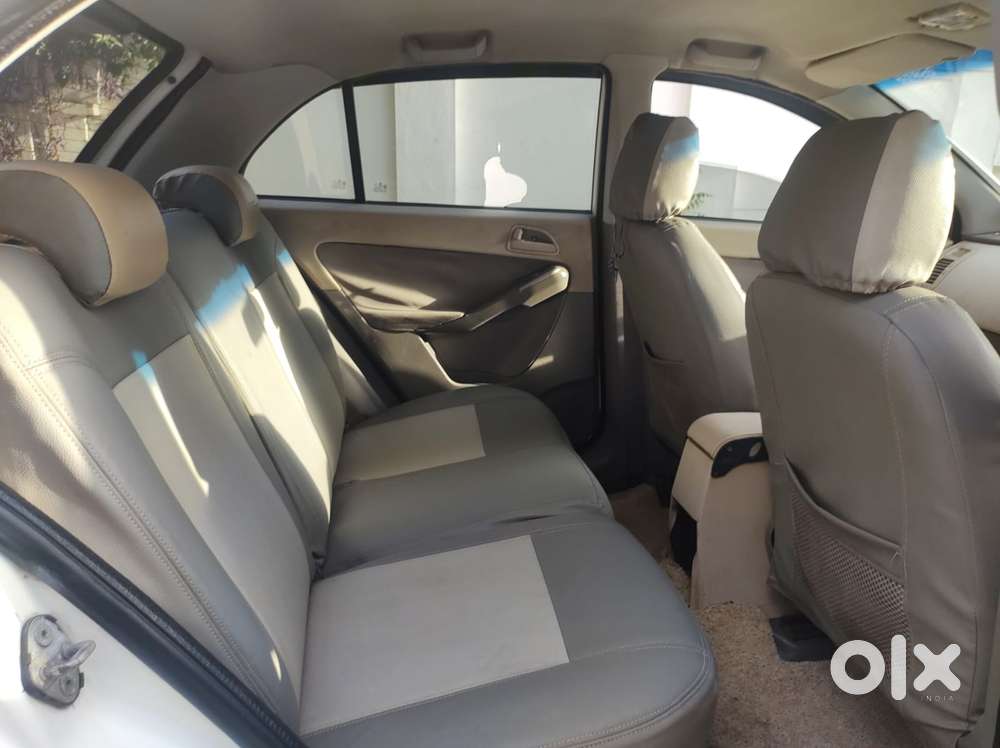 Tata Indica Vista Aura Plus 1.3 Quadrajet, 2010, Diesel