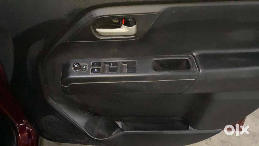 Maruti Suzuki Wagon R 1.2 Zxi Plus Amt Dual Tone, 2022, Petrol
