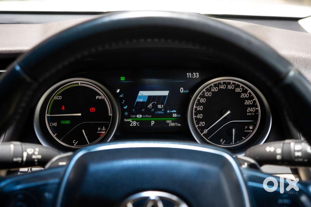 Toyota Camry 2.5 Hybrid, 2020, Petrol