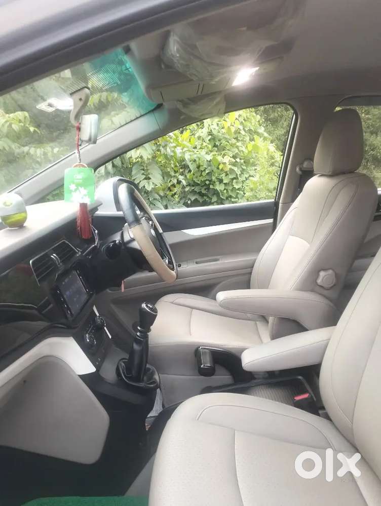 Mahindra Marazzo Diesel 2020