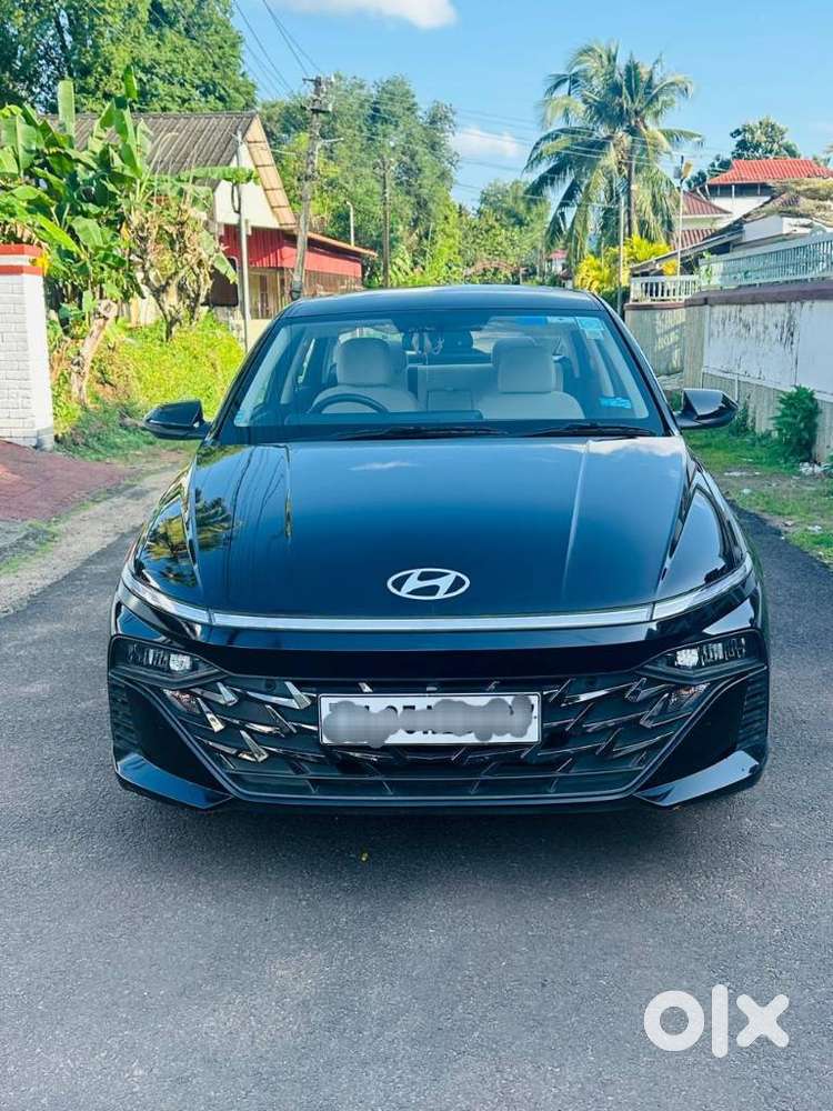 Hyundai Verna 1.5 Sx Petrol Mt, 2023, Petrol