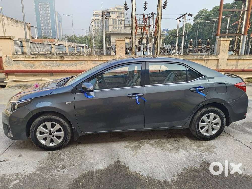 Toyota Corolla Altis 2013-2017 G At, 2015, Petrol