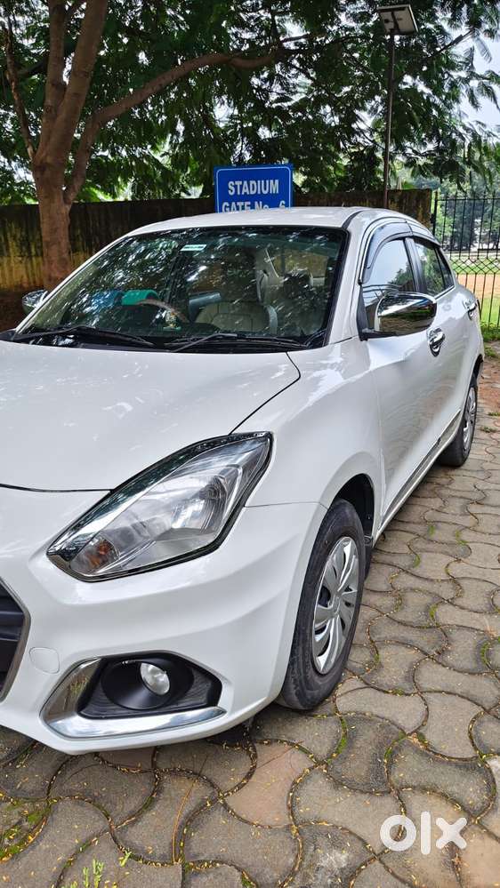 Maruti Suzuki Dzire 1.2 Vxi, 2022, Petrol