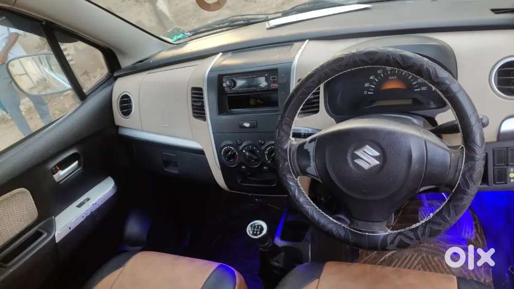 2nd Owner Petrol Cng Company Fitted