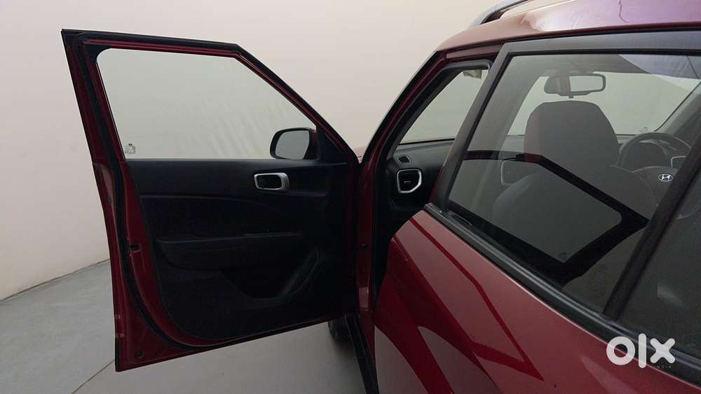 Hyundai Venue Sx Plus Turbo Dct, 2020, Petrol