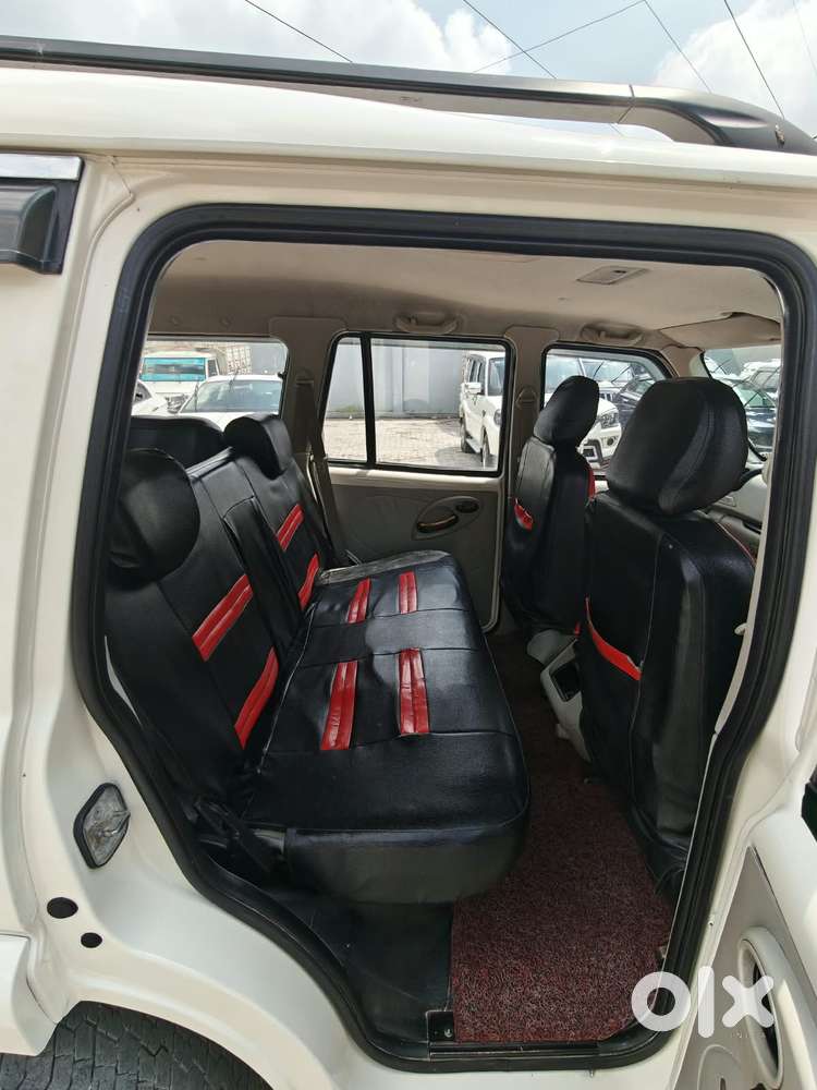 Mahindra Scorpio S2, 2016