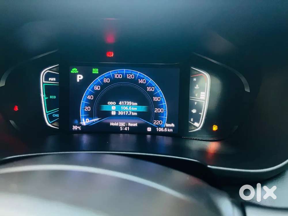 Maruti Suzuki Grand Vitara 2023 Hybrid 41000 Km