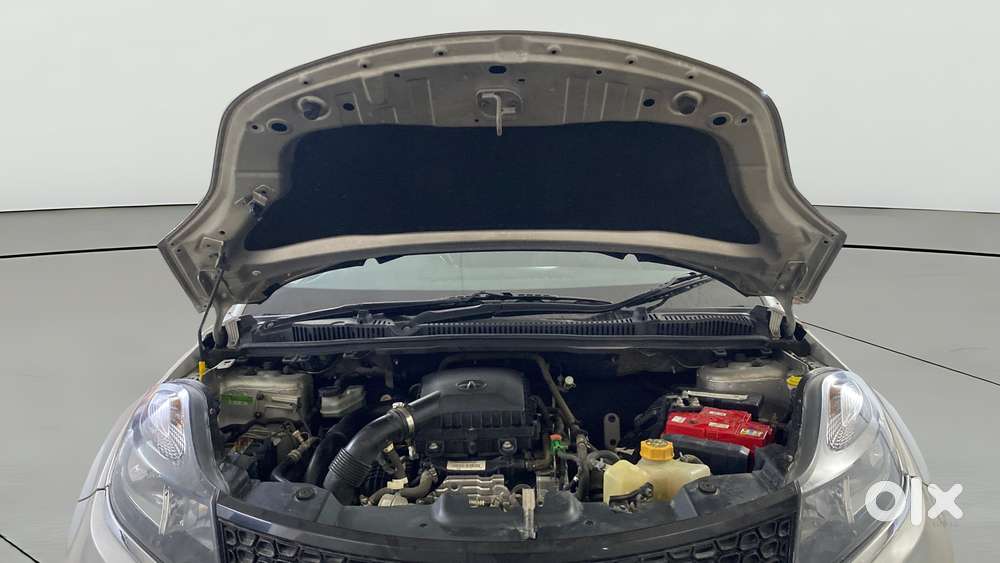 Tata Nexon 1.2 Revotron Xm, 2018, Petrol