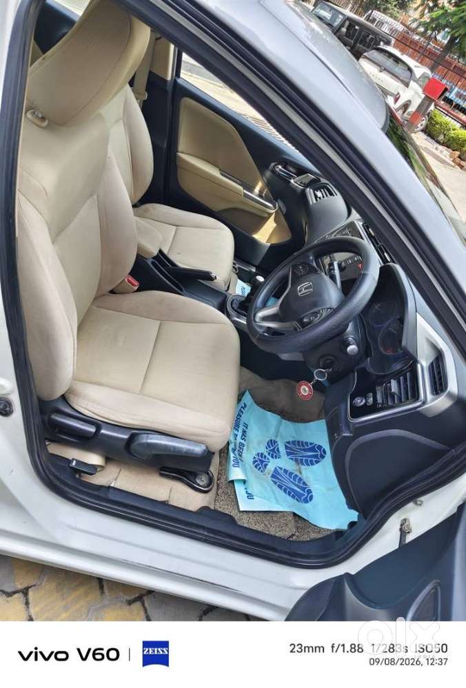 Honda City V Mt, 2015, Petrol