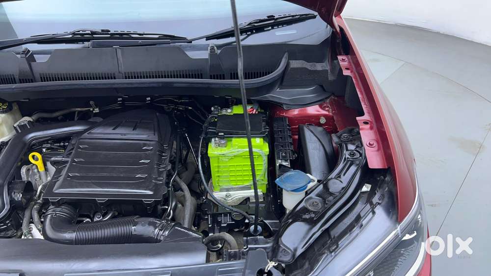 Volkswagen Taigun Topline 1.0 Tsi At (electric Seats), 2022, Petrol
