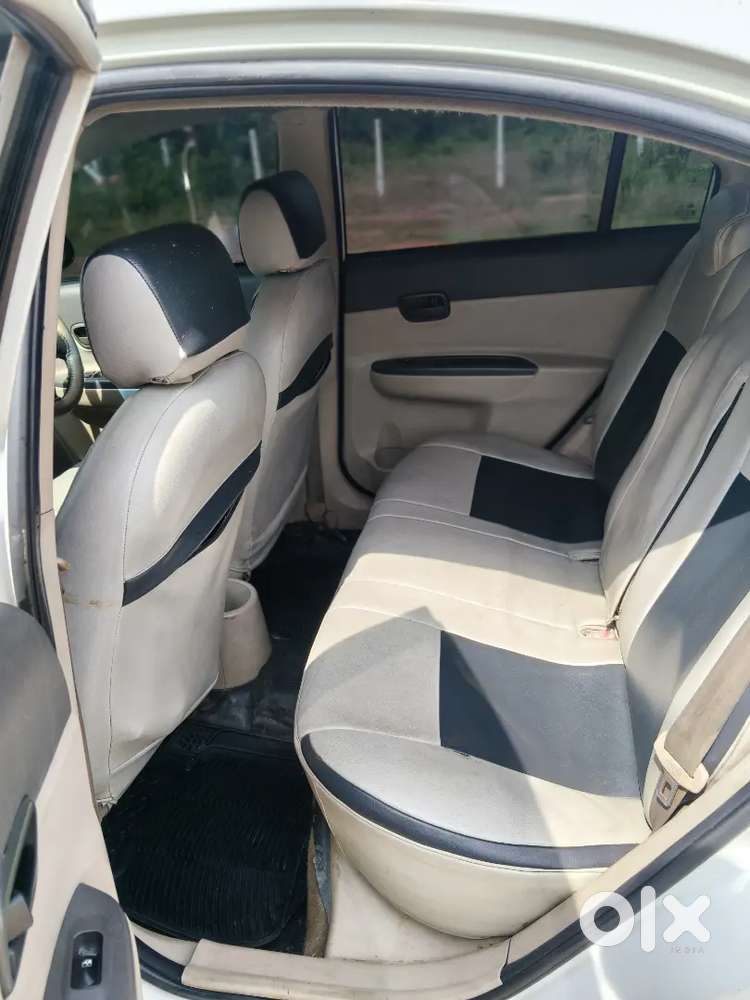 Hyundai Verna 2009 Diesel Manual