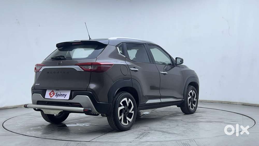 Nissan Magnite Xv Turbo, 2021, Petrol
