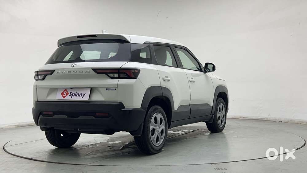 Maruti Suzuki Vitara Brezza 1.5 Zxi Plus At Dual Tone, 2023, Petrol