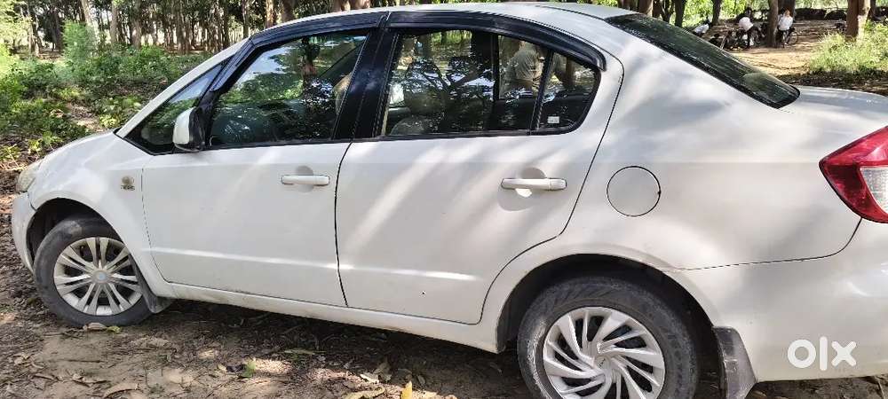 Car Ma Koi Problem Nahi Hai