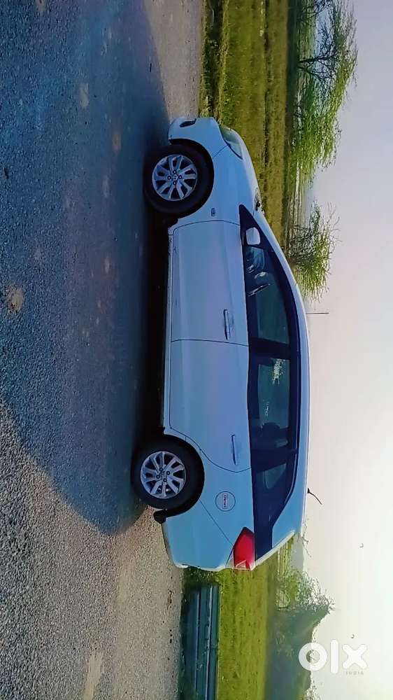 Honda Mobilio 2014 Diesel 160000 Km Driven