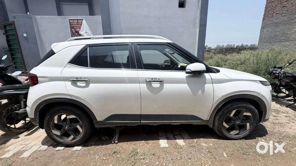 Venue Car For Sale
