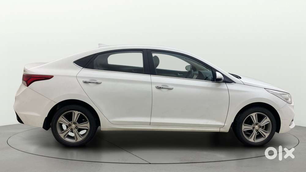 Hyundai Verna 1.6 Vtvt Sx, 2019, Petrol