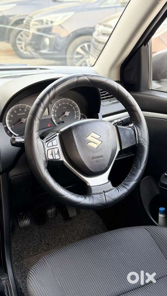 Maruti Suzuki Swift Zxi, 2011, Cng & Hybrids
