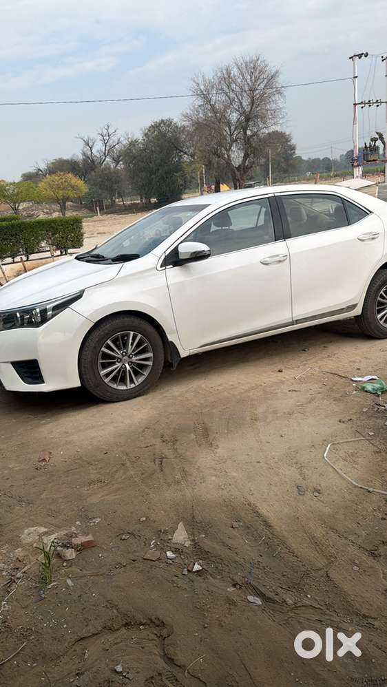 Toyota Corolla Altis 2015 Diesel Good Condition