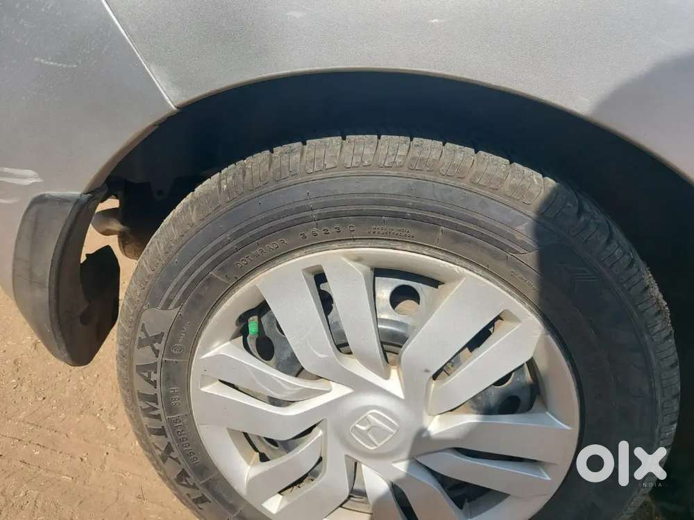 Honda Jazz 2015 Cng & Hybrids Well Maintained