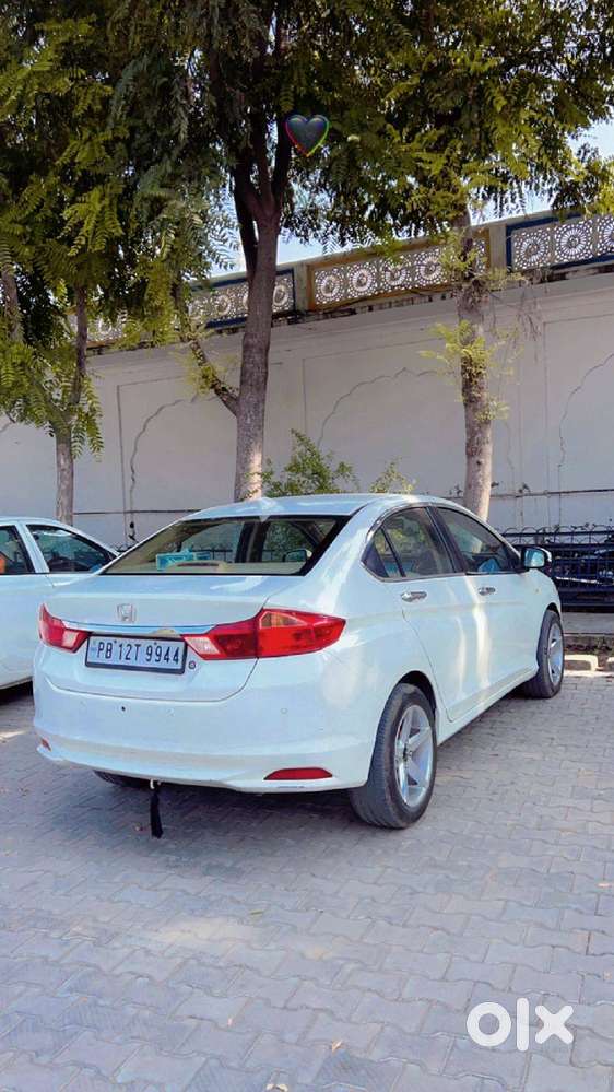 Good Condition Car New Tyre Allow With