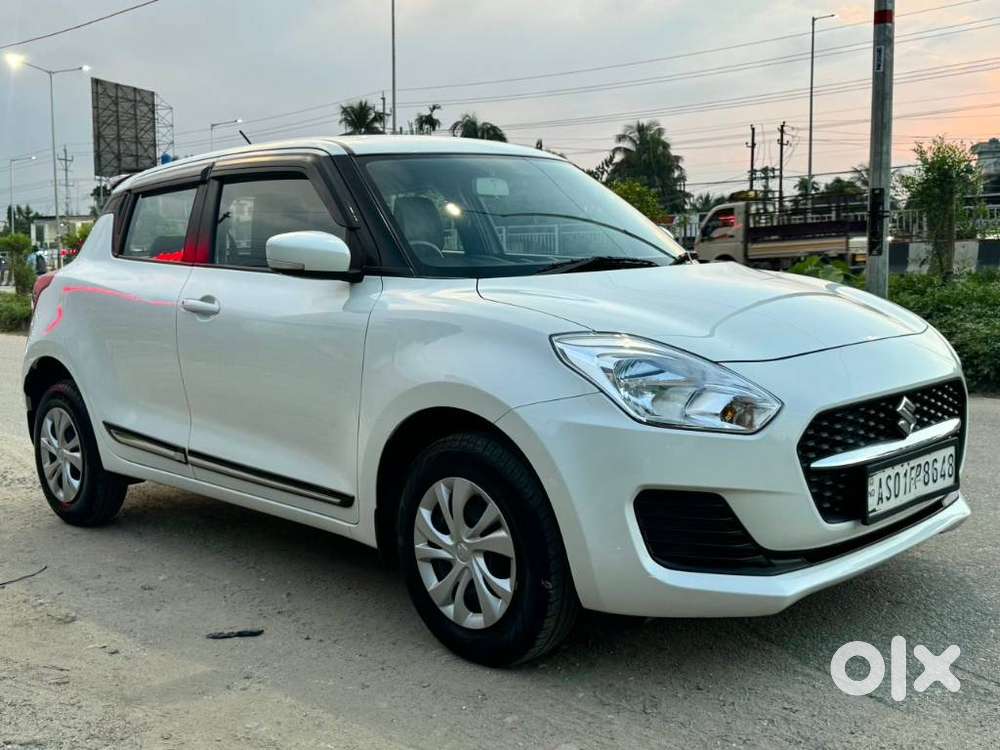 Maruti Suzuki Swift 1.2 Vxi (o), 2023, Petrol